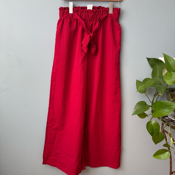 SHEIN Bundle of 2  Wide Pull On Pants. Red and Black Floral. EUC. Large - Picture 3 of 16